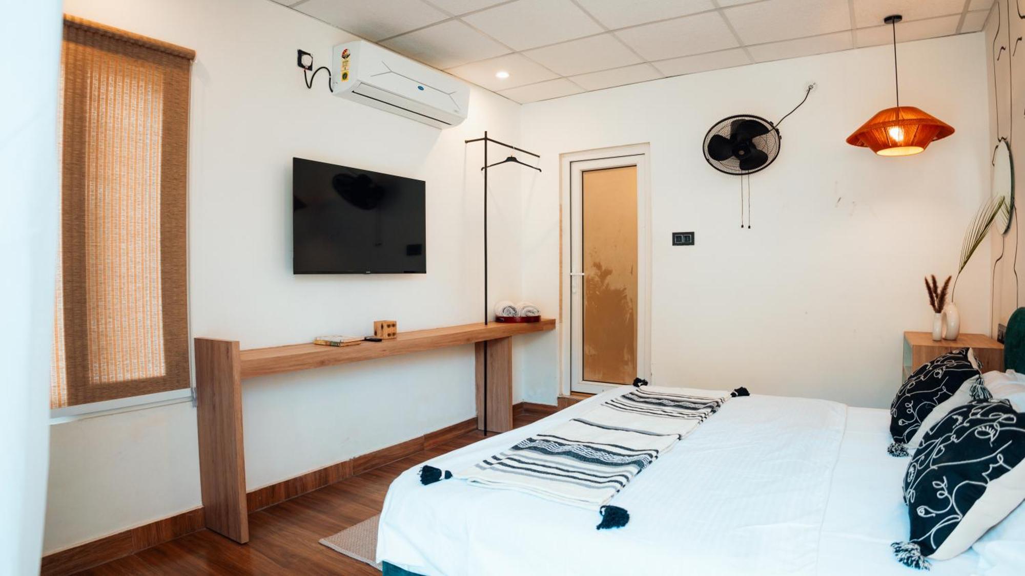 רישיקש Art Bliss Hostel מראה חיצוני תמונה
