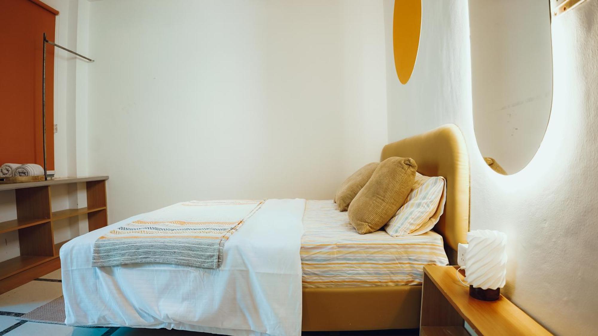 רישיקש Art Bliss Hostel מראה חיצוני תמונה