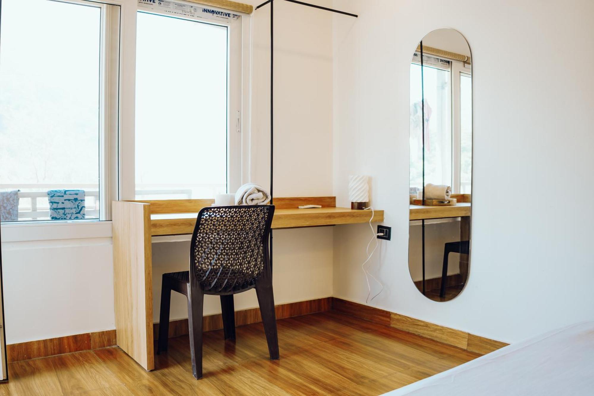 רישיקש Art Bliss Hostel מראה חיצוני תמונה