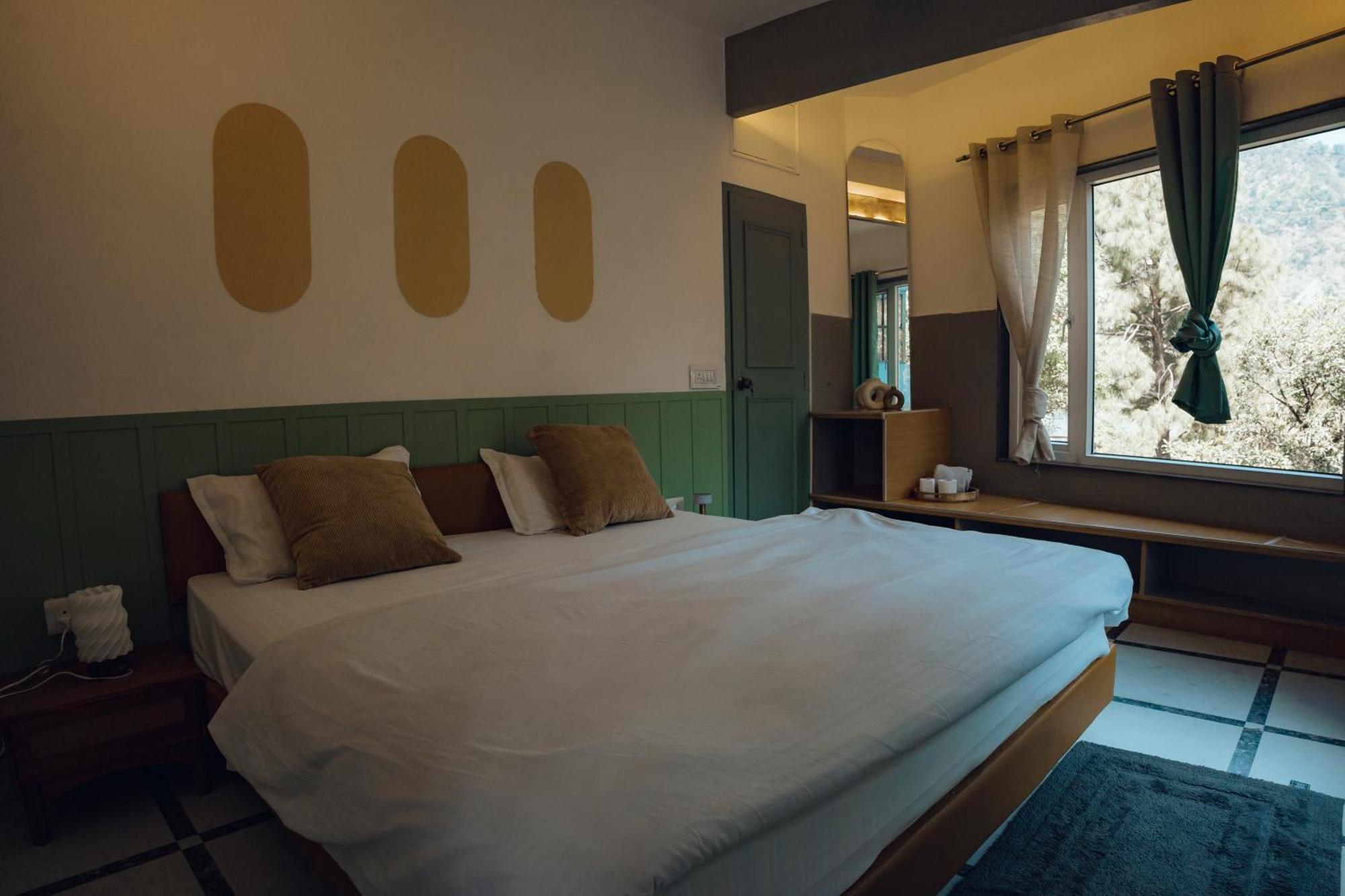 רישיקש Art Bliss Hostel מראה חיצוני תמונה